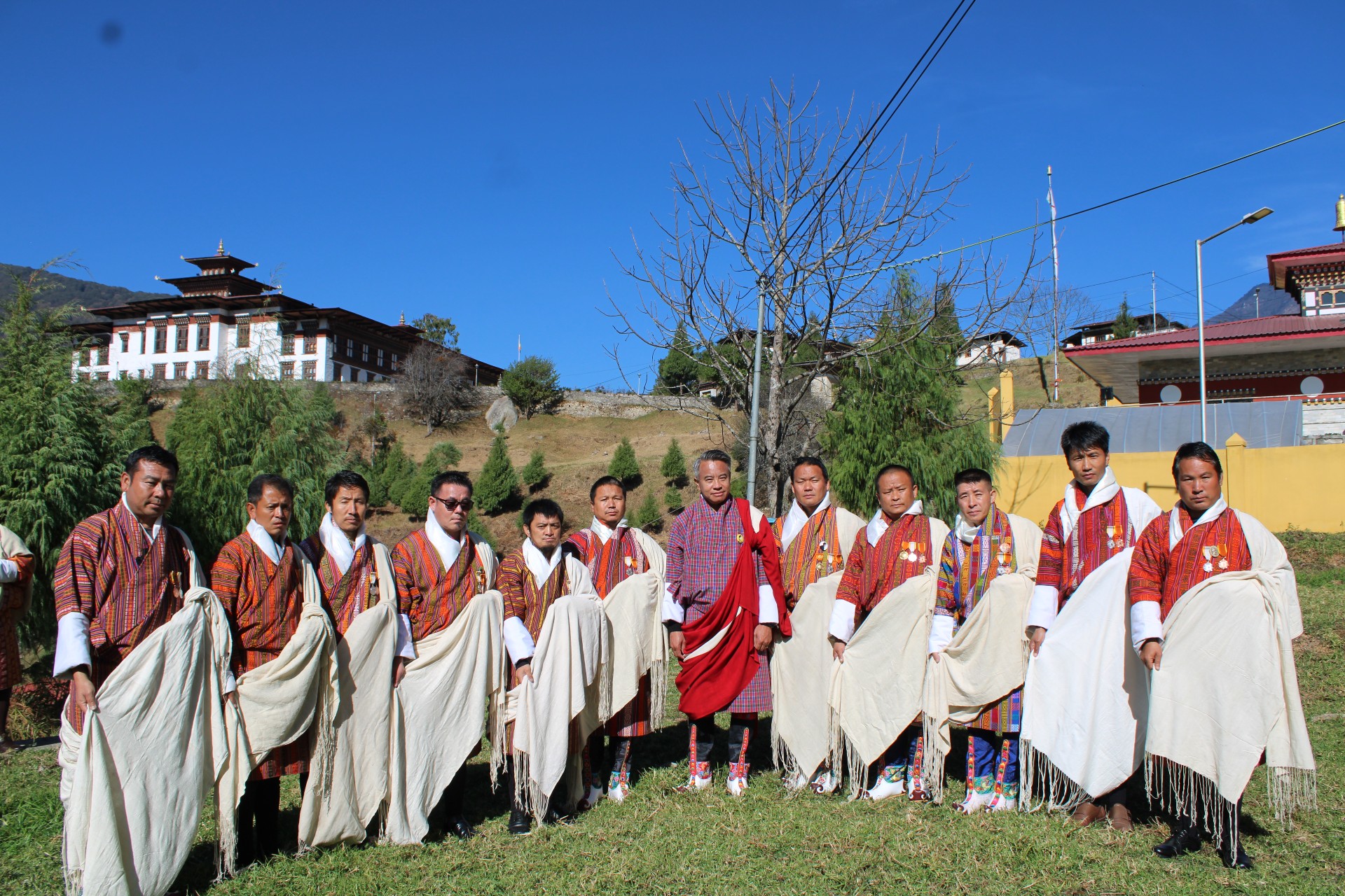 Dasho Dzongdag with Sliver Medal Recipients 